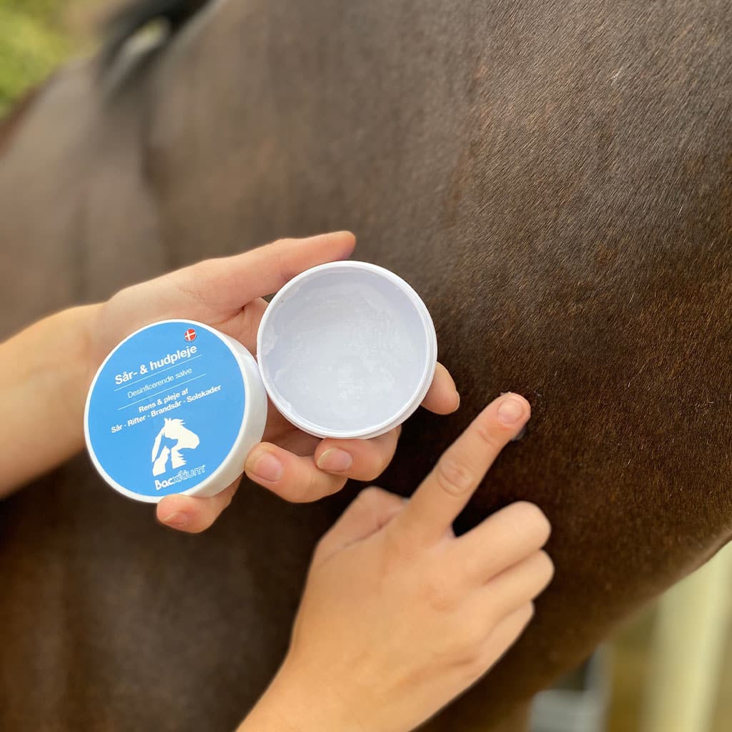 BACXITIUM® . Desinficerende og helende sårsalve. 50mL