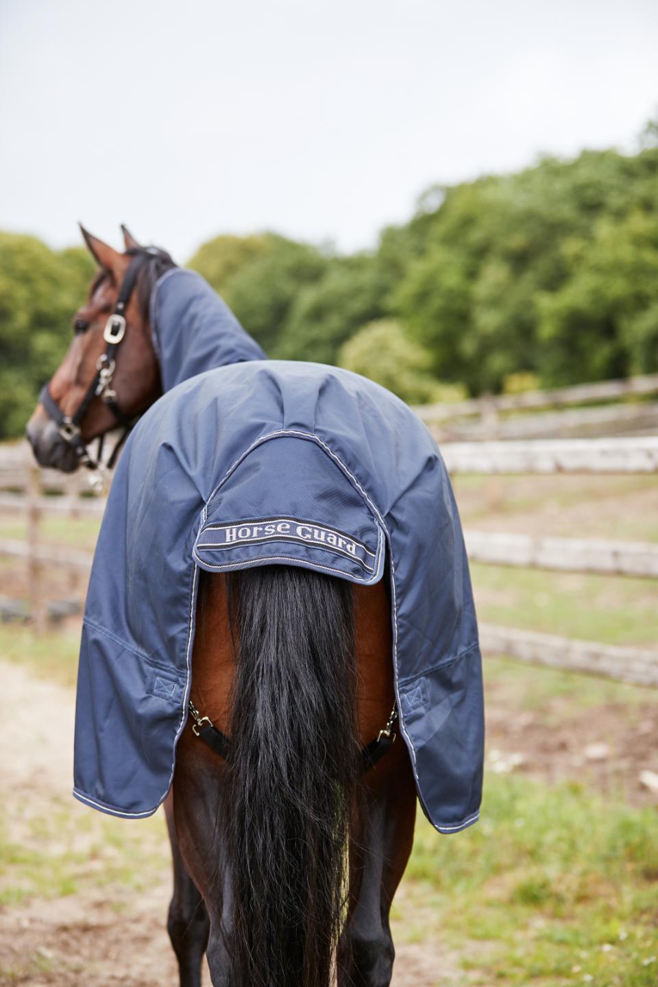 HORSEGUARD MILLAN Overgangs/vinter-dækken med aftagelig hals. 200g