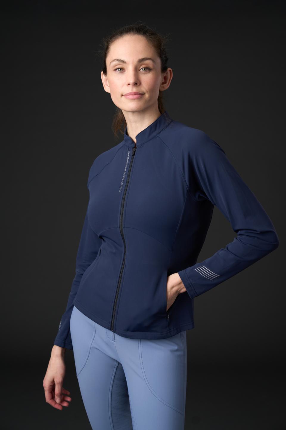 CATAGO BRETT Zip cardigan. Navy