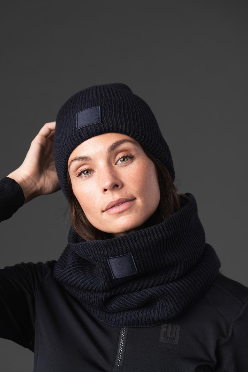 CATAGO VANIJA Strikhue. Navy. One Size