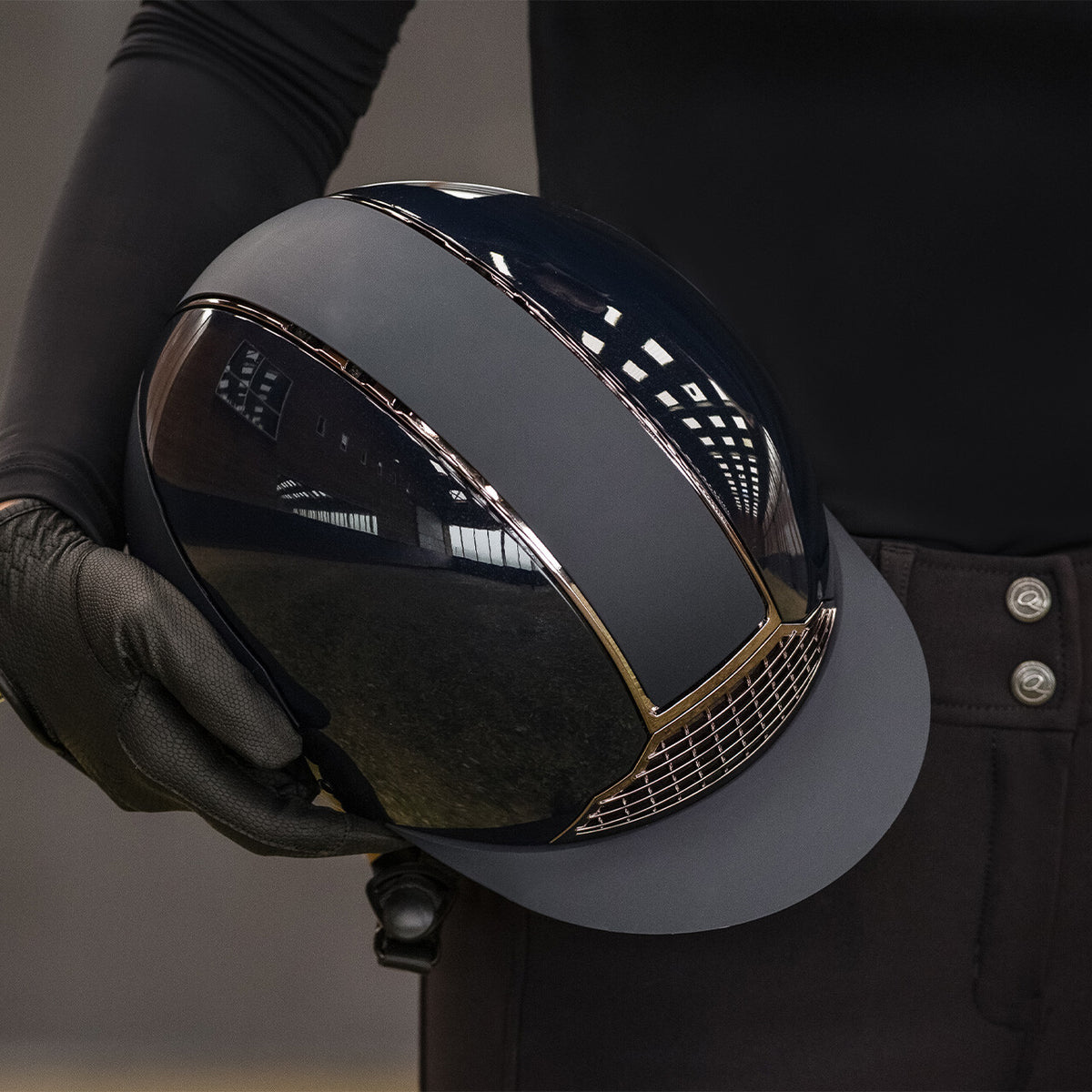 QHP MIAMI Ridehjelm. Navy