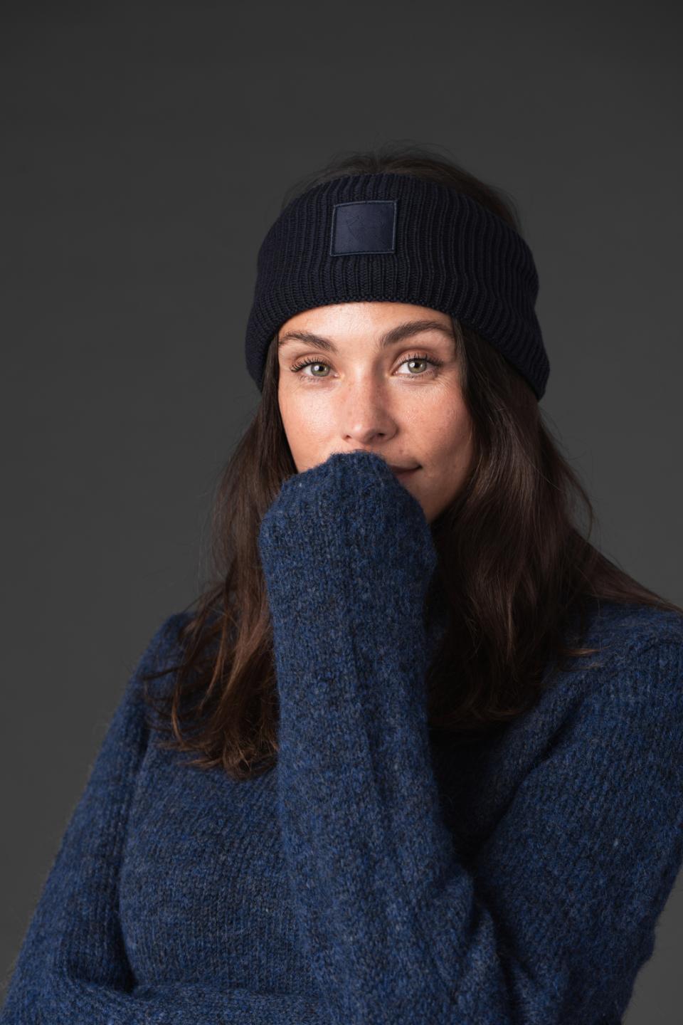 CATAGO VANIJO Strikket pandebånd. Navy. One Size