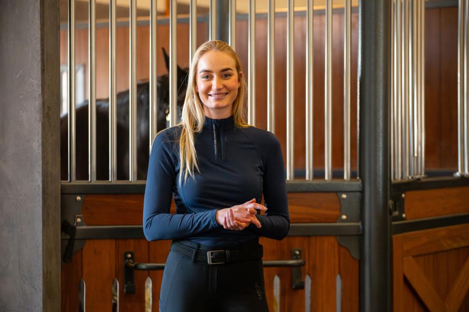 CATAGO BREE Langærmet ridetrøje med half-zip. Navy