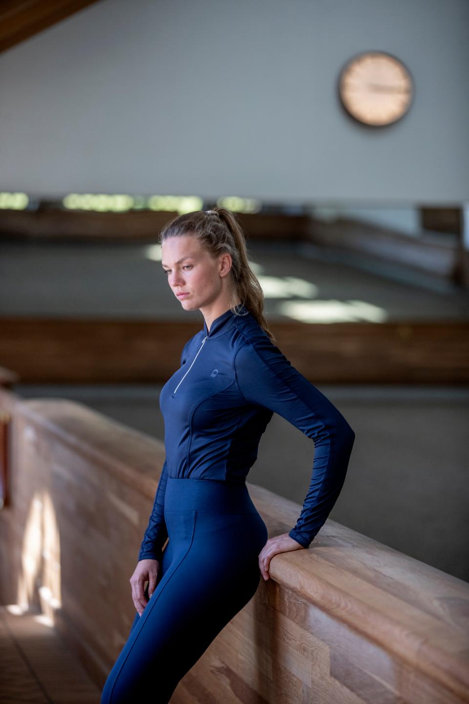 EQUIPAGE TRINIDAD Langærmet ridebluse. Navy
